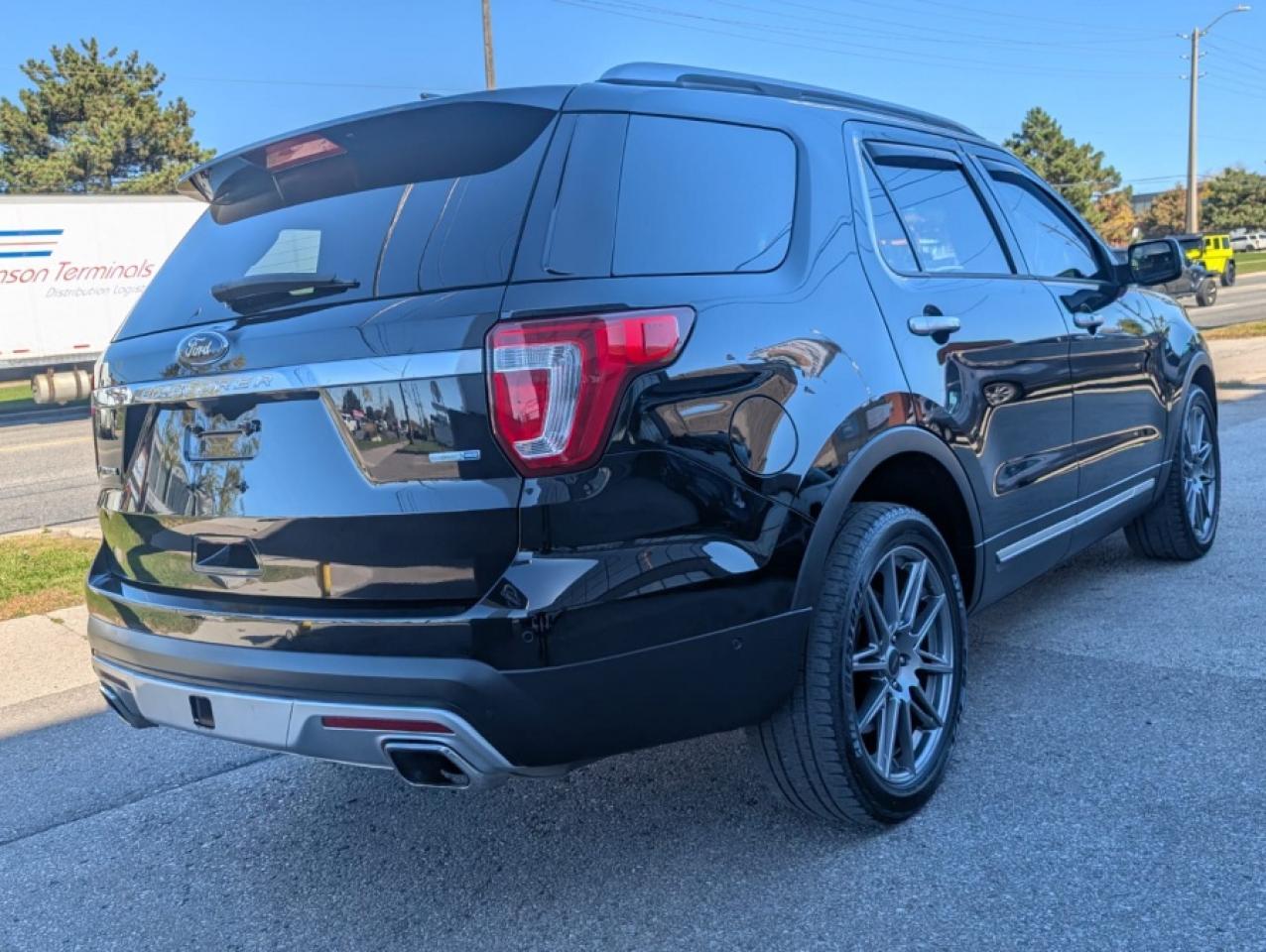 2017 Ford Explorer PLATINUM * NAVI * PANO ROOF * LANE DEPARTURE * BLI - Photo #5