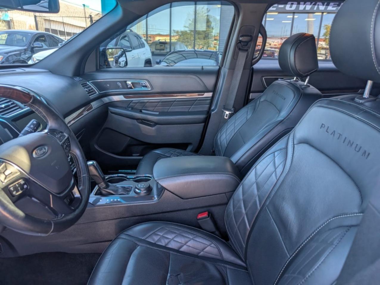 2017 Ford Explorer PLATINUM * NAVI * PANO ROOF * LANE DEPARTURE * BLI - Photo #9