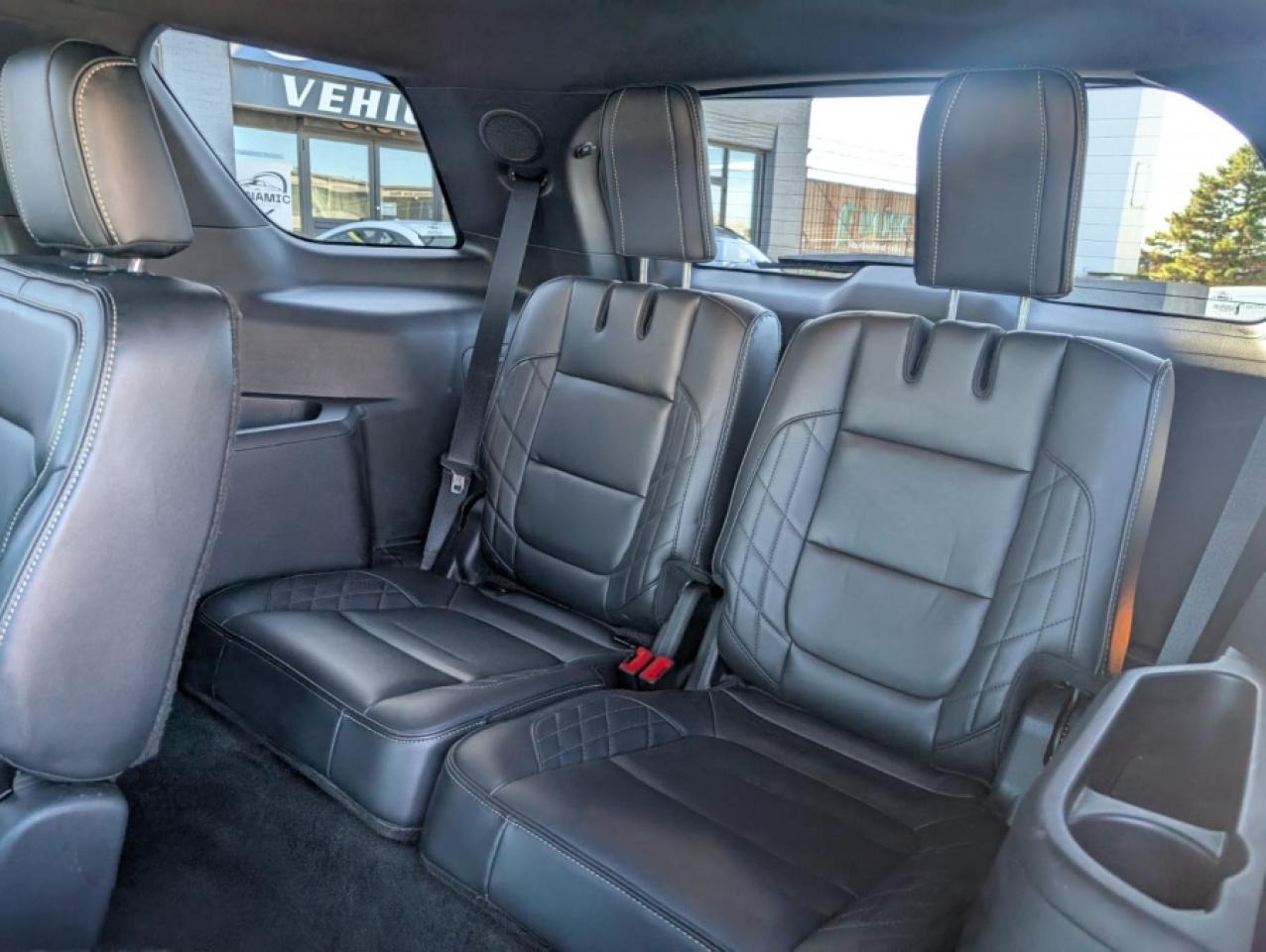 2017 Ford Explorer PLATINUM * NAVI * PANO ROOF * LANE DEPARTURE * BLI - Photo #11