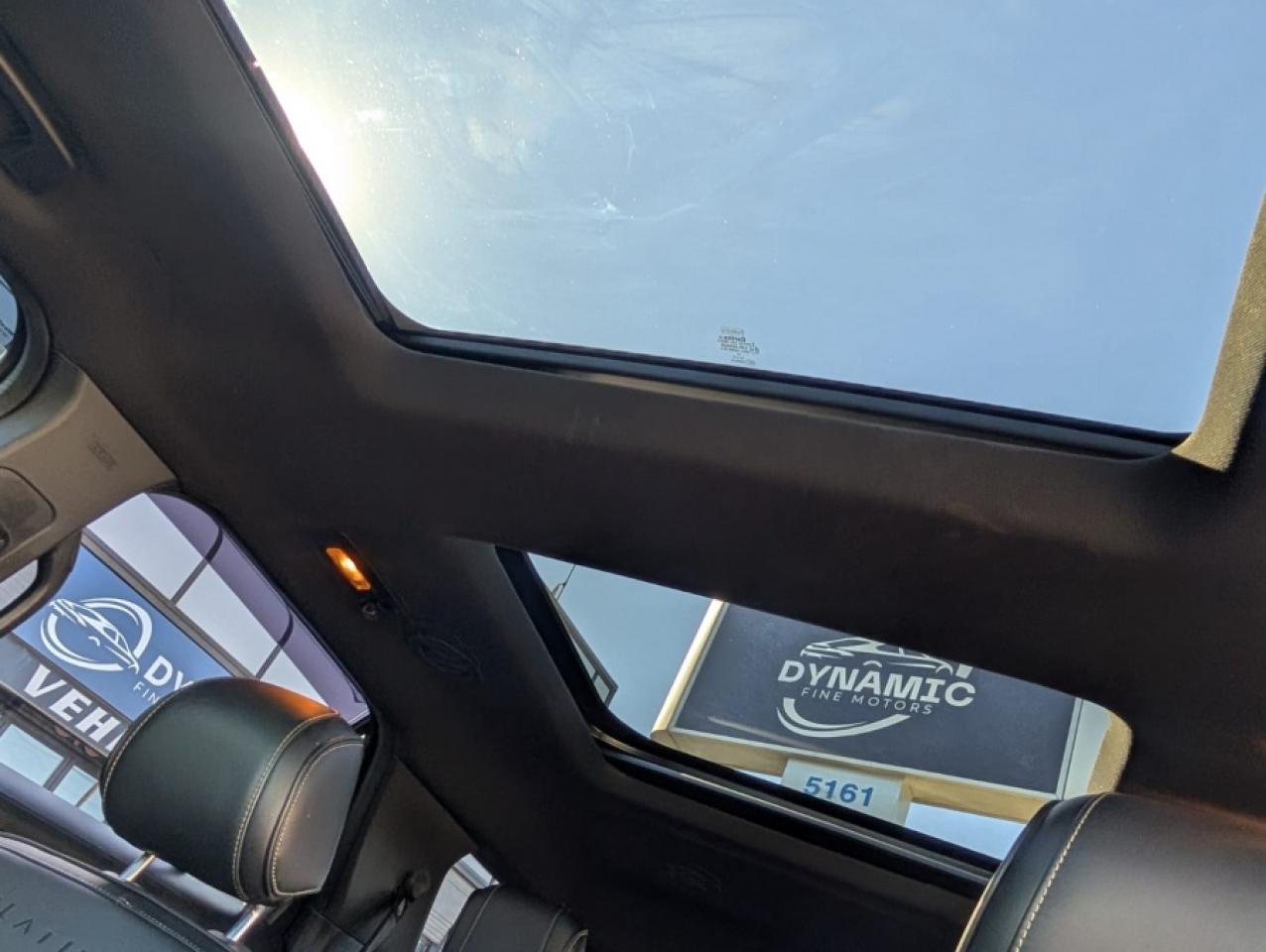 2017 Ford Explorer PLATINUM * NAVI * PANO ROOF * LANE DEPARTURE * BLI - Photo #13