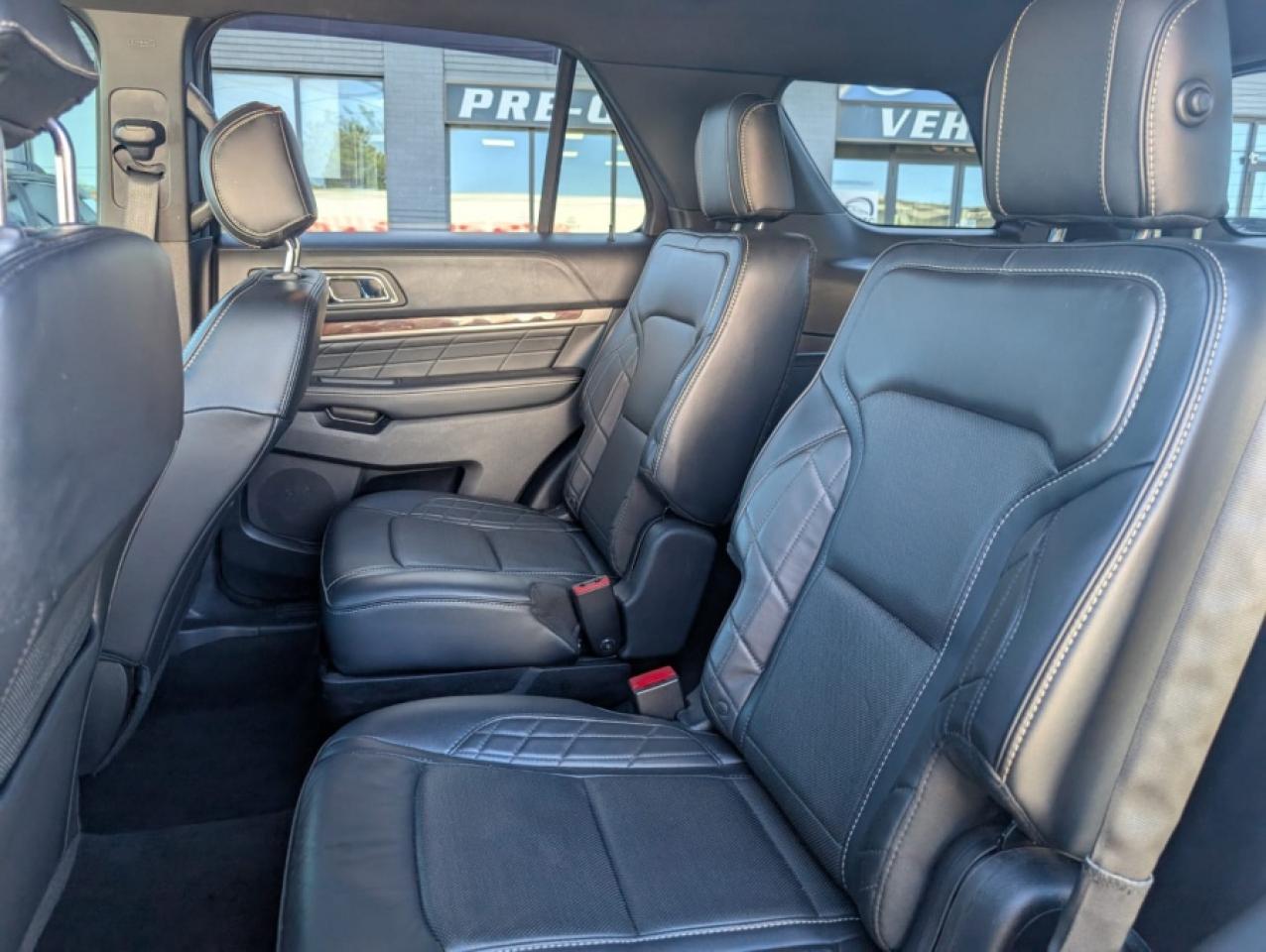 2017 Ford Explorer PLATINUM * NAVI * PANO ROOF * LANE DEPARTURE * BLI - Photo #14