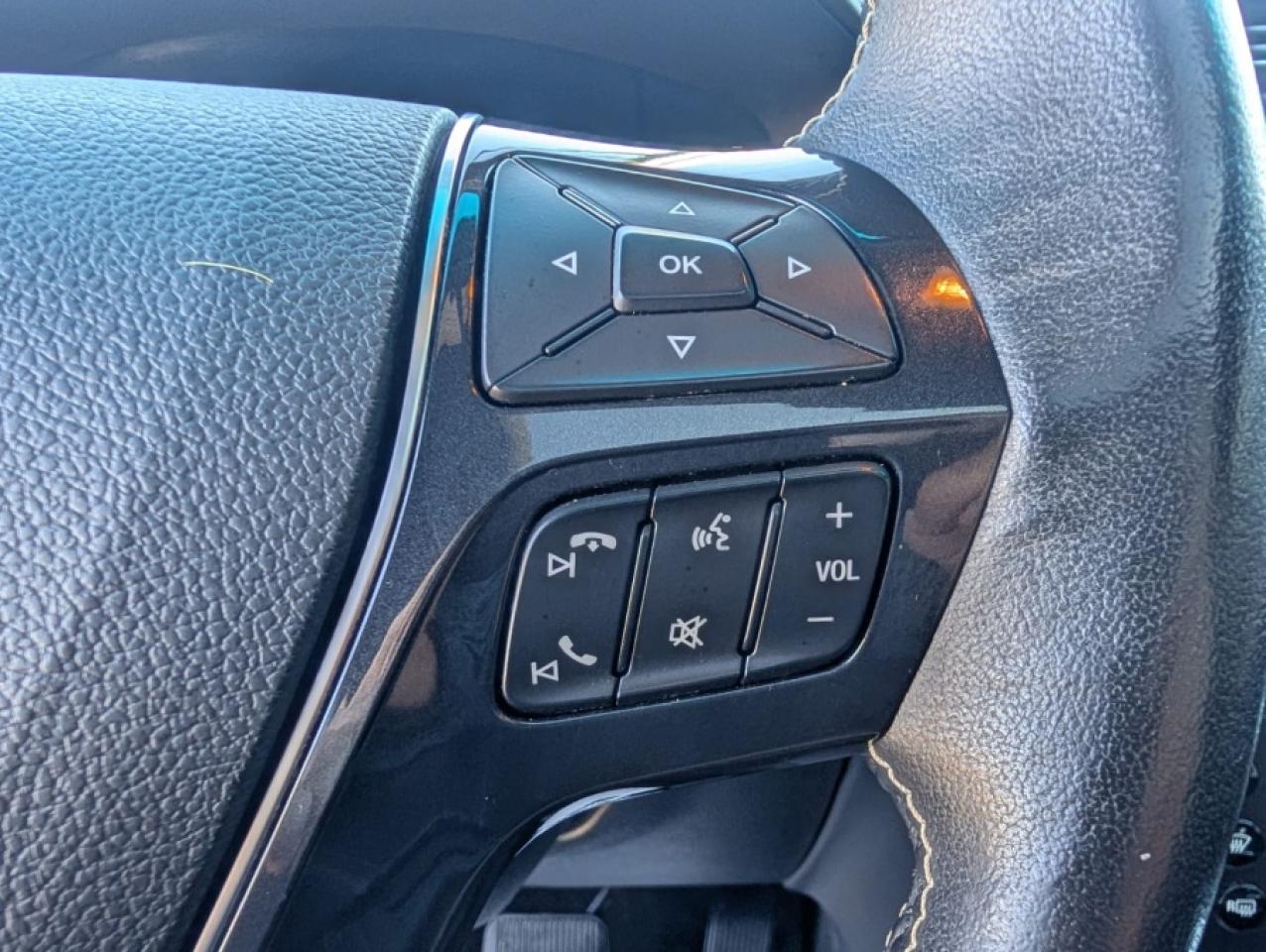 2017 Ford Explorer PLATINUM * NAVI * PANO ROOF * LANE DEPARTURE * BLI - Photo #25