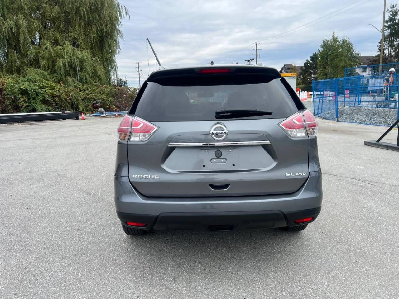 2016 Nissan Rogue SL - Photo #8