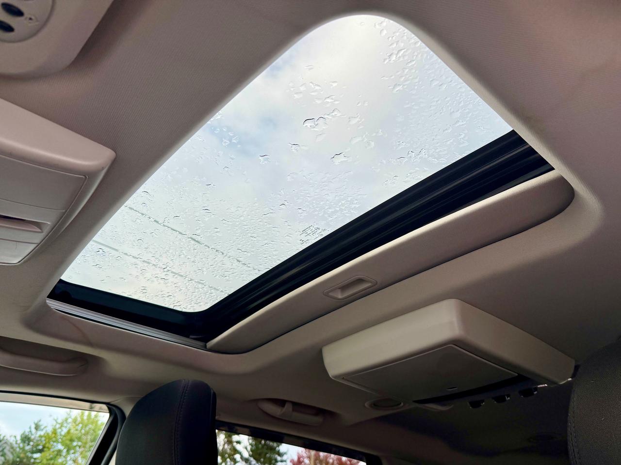 1760833807