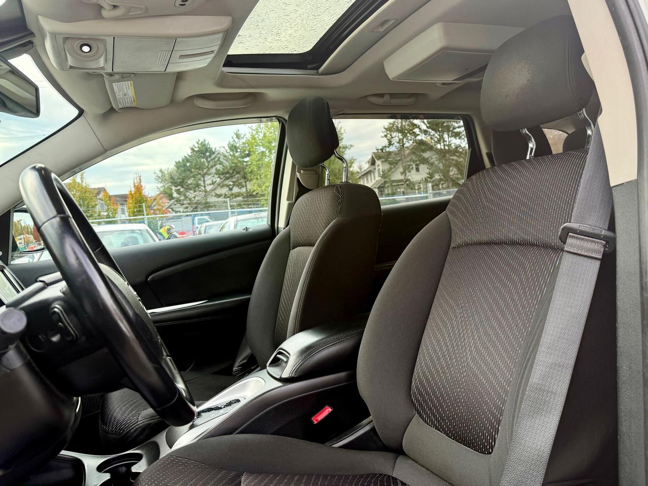2014 Dodge Journey SXT Financing Available Photo9