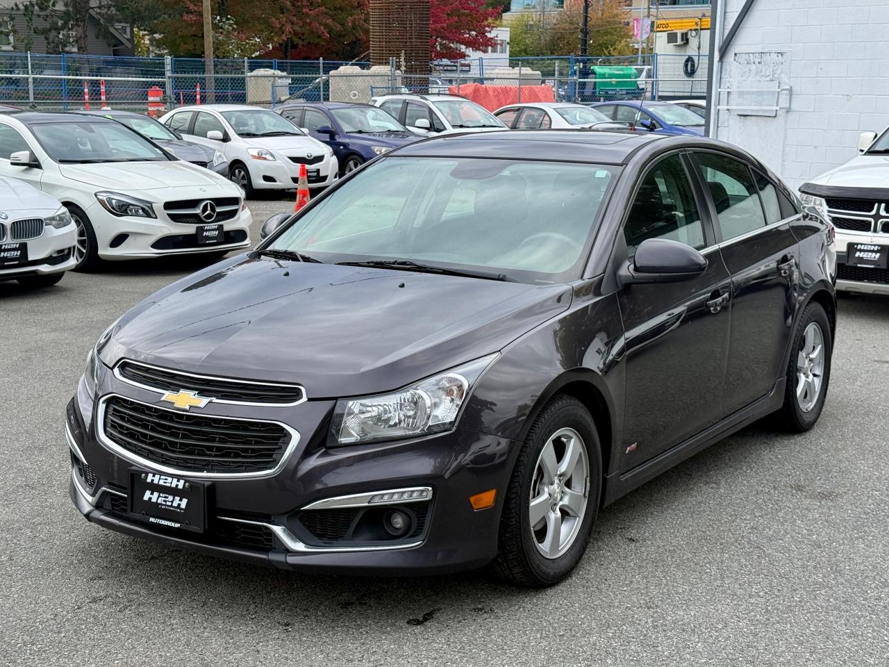 2016 Chevrolet Cruze LT FINANCING AVAILABLE Photo1