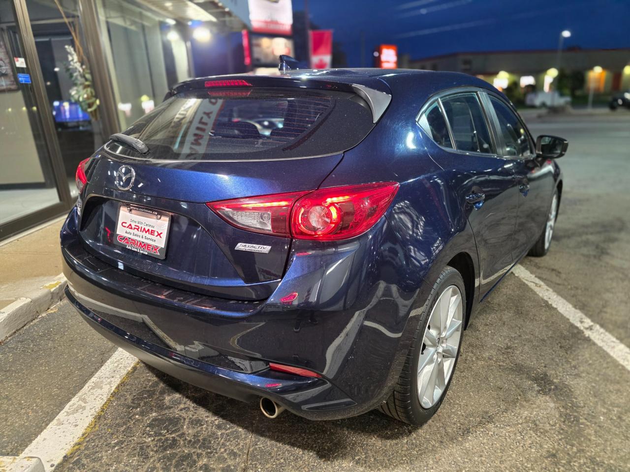 2017 Mazda MAZDA3 GT Loaded | Tech Pkg | Lux Pkg Photo4