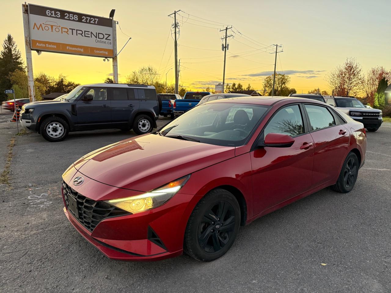 Used 2022 Hyundai Elantra Preferred w/Sun & Tech Pkg Sunroof! AutoStart! Heat Steering! for sale in Kemptville, ON