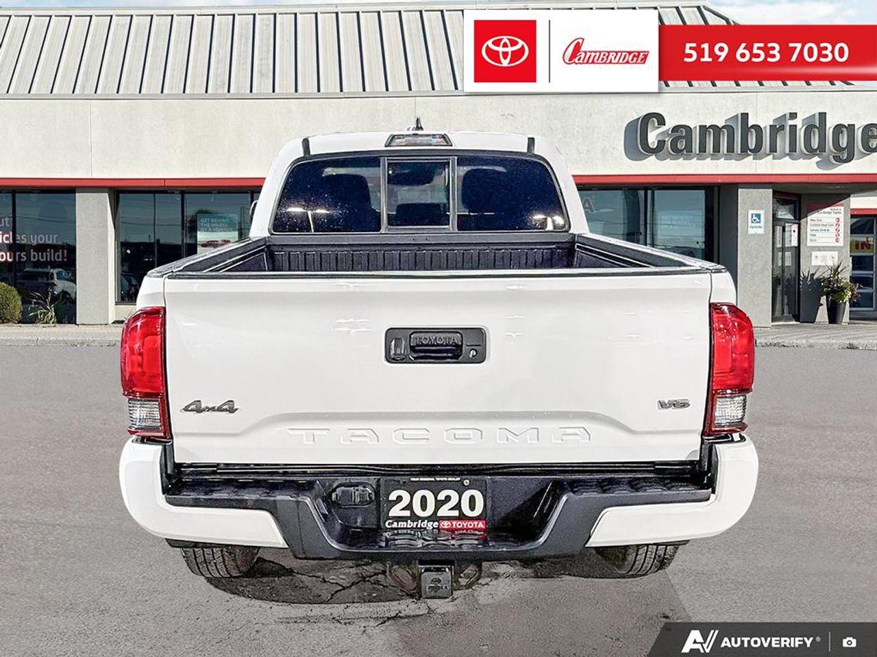 2020 Toyota Tacoma  Photo4