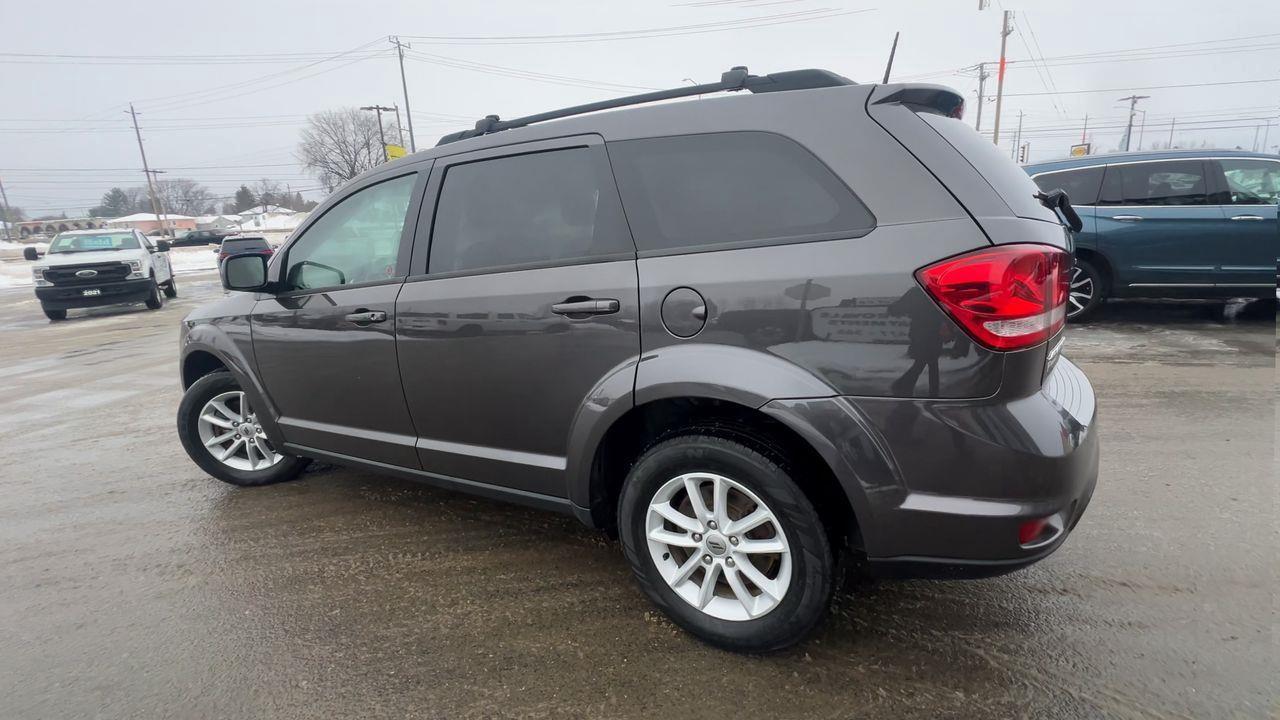 2019 Dodge Journey SXT SIRIUS XM, CRUISE CONTROL, BACK UP CAM!! Photo