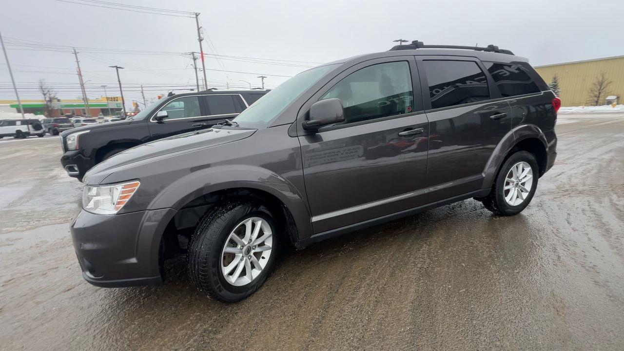 2019 Dodge Journey SXT SIRIUS XM, CRUISE CONTROL, BACK UP CAM!! Photo3
