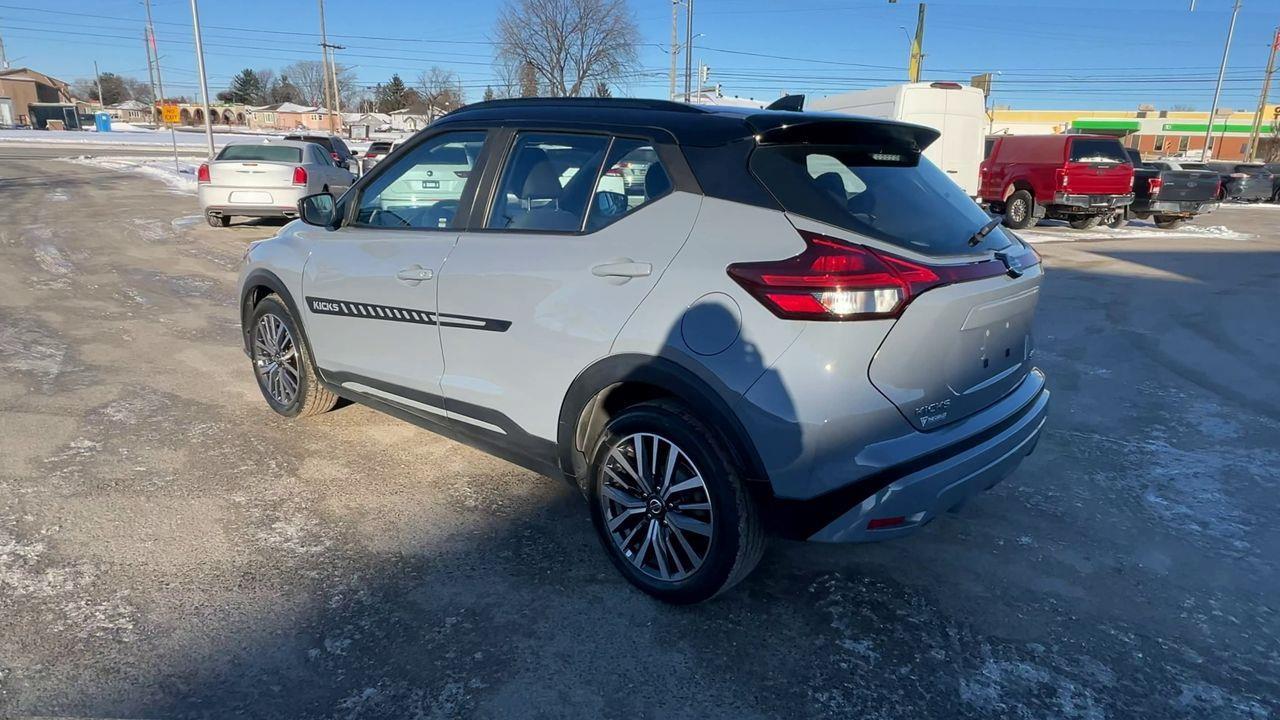 2021 Nissan Kicks SR HEATED FRONT SEATS, SIRIUS XM, CRUISE CONTROL, BACK UP CAM!! Photo