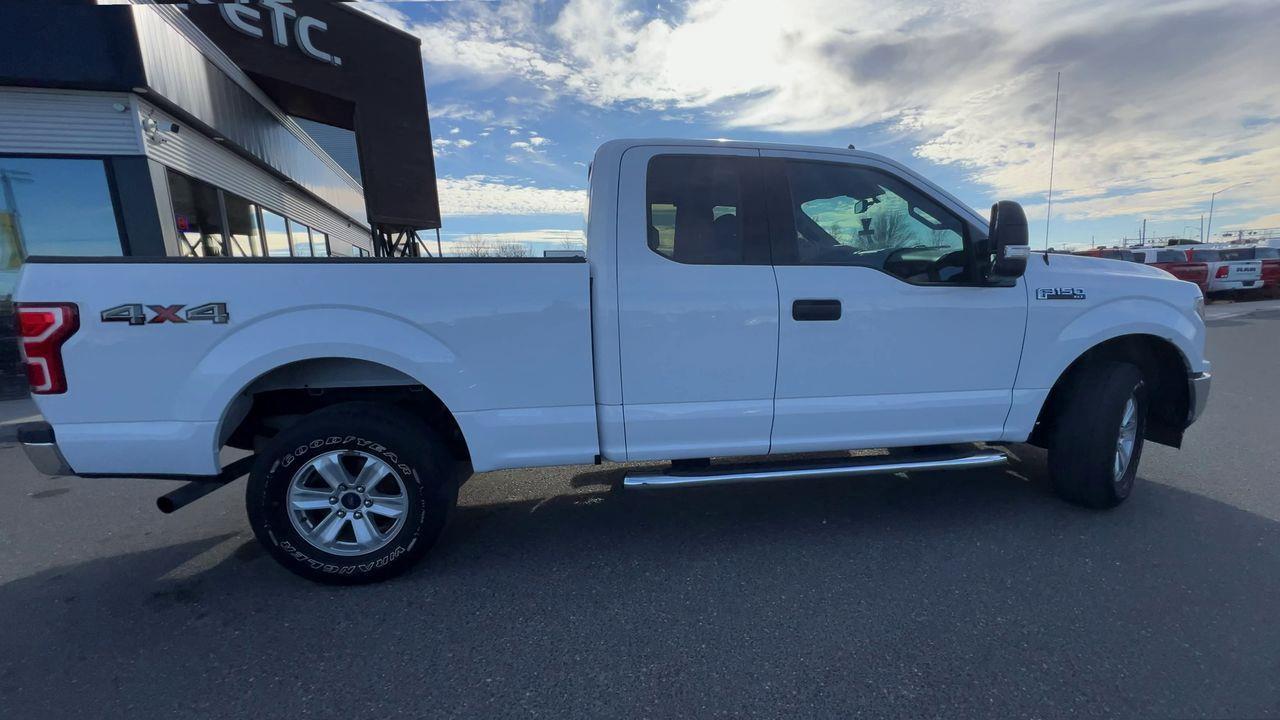 2020 Ford F-150 XLT 4X4, 6 PASSENGER, SIRIUS XM, CRUISE CONTROL, BACK UP CAM!! Photo