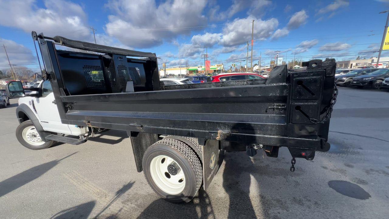 2020 Ford F-550 Chassis XL DUMP TRUCK!! 4X4, 3 PASSENGER, DIESEL!! Photo