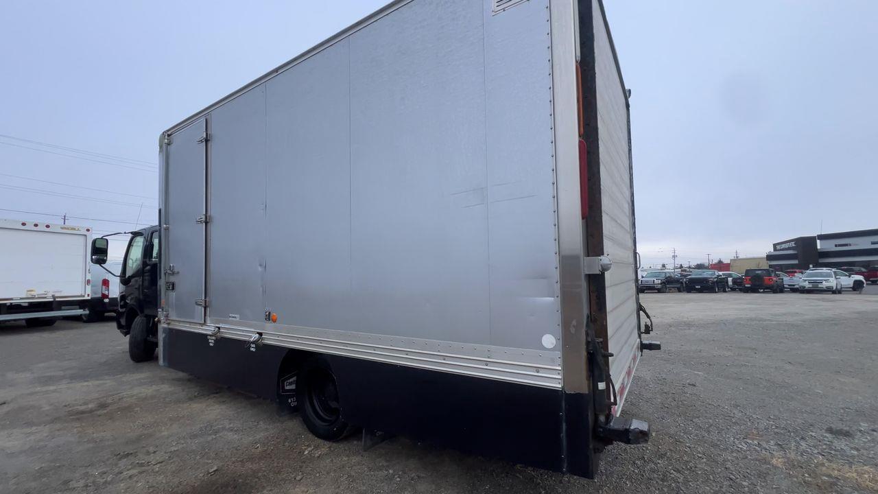 2016 Hino 195 DIESEL-Dually Dual Rear Wheels, POWER RAMP GATE!! Photo