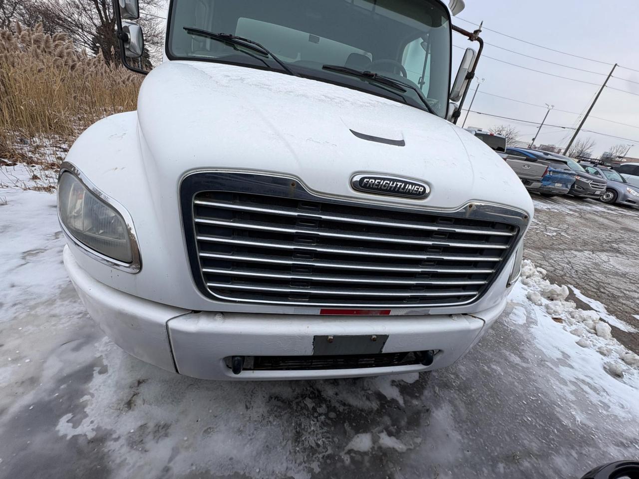 2004 Ford FREIGHTLINER 7.2 CAT ENGINE| VALID SAFETY| 26' BOX Photo