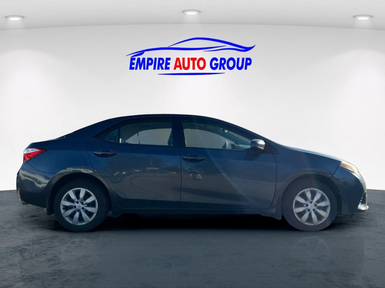 2016 Toyota Corolla LE Photo