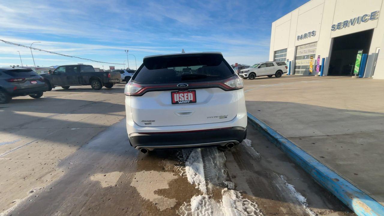 2017 Ford Edge TITANIUM 4dr  AWD Photo5