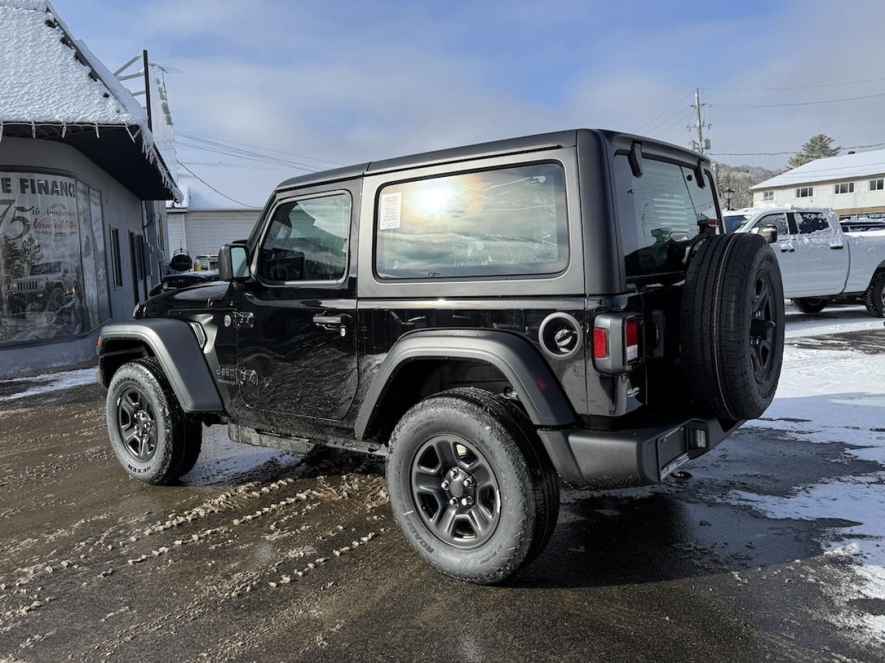 2026 Jeep Wrangler Sport 4X4 Photo4