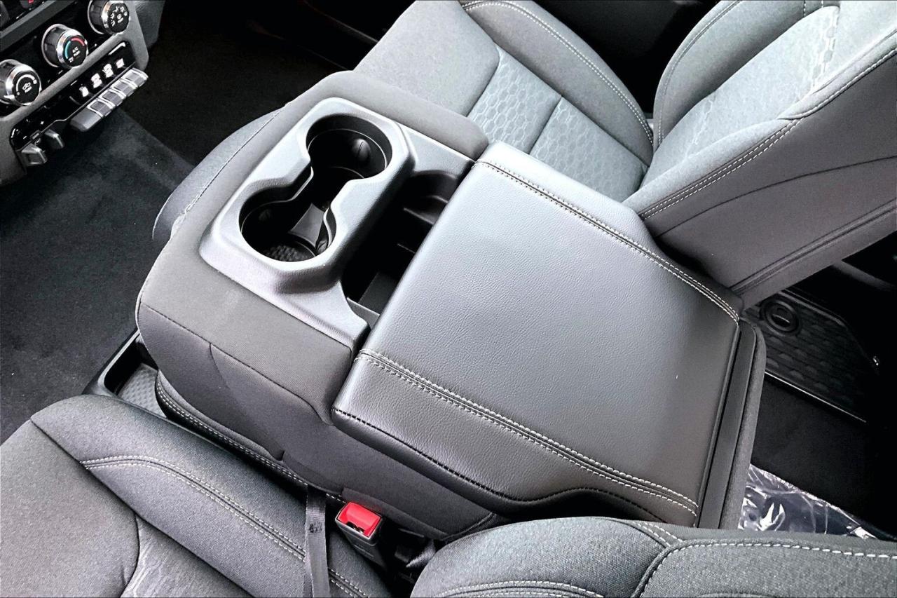 2026 RAM 1500 EXPRESS 6.4" Box | 3.0L Hurricane | 20" Alloys Photo