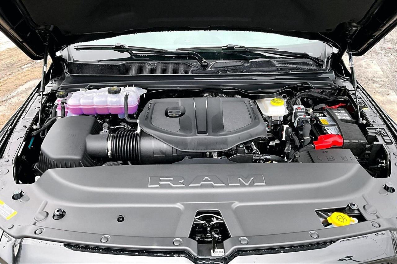 2026 RAM 1500 EXPRESS 6.4" Box | 3.0L Hurricane | 20" Alloys Photo