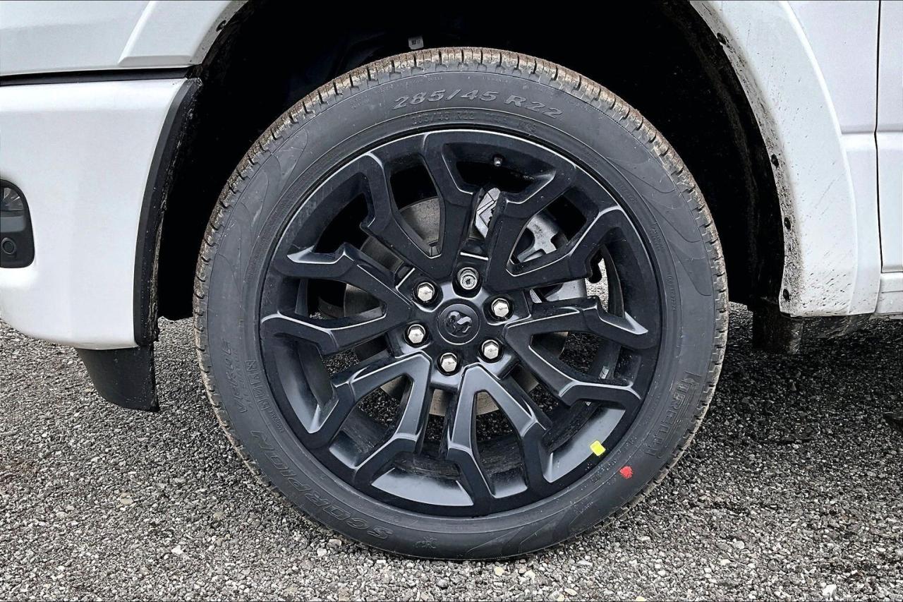 2026 RAM 1500 LIMITED | Pano Roof | Prem Leather | Night Edition Photo