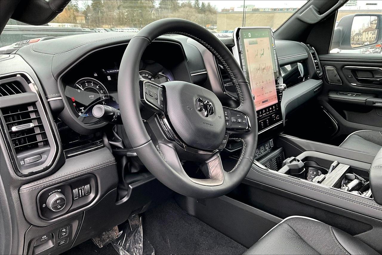 2026 RAM 1500 LIMITED | Pano Roof | Prem Leather | Night Edition Photo