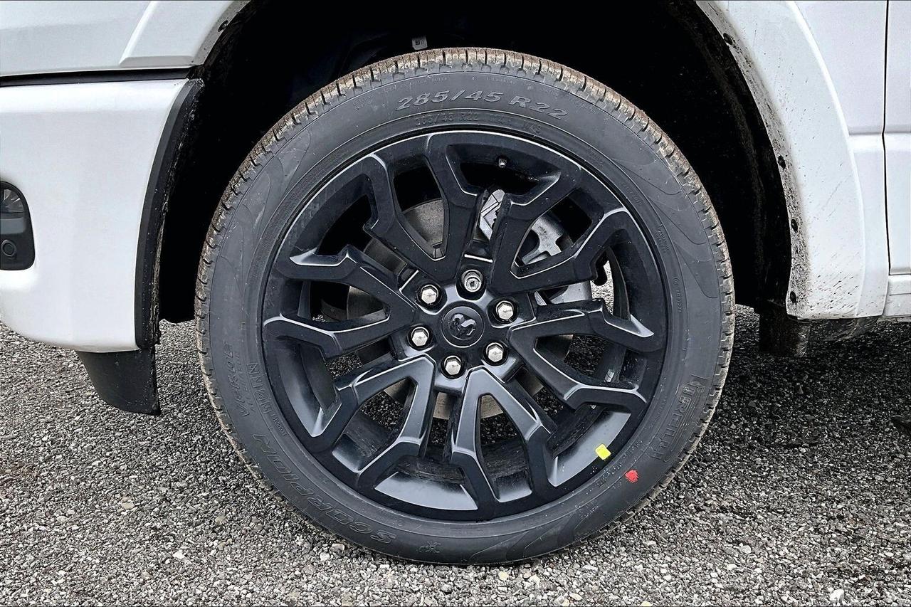 2026 RAM 1500 LIMITED | Pano Roof | Prem Leather | Night Edition Photo