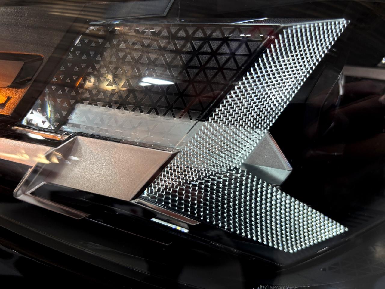 2024 BMW X5 xDrive40i|AWD|NAV|CARAMELSEATS|AMBIENT|PANOROOF|++ Photo3