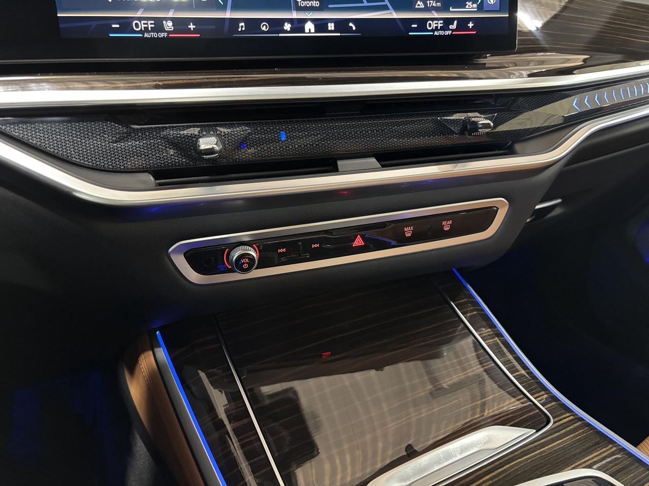 2024 BMW X5 xDrive40i|AWD|NAV|CARAMELSEATS|AMBIENT|PANOROOF|++ Photo