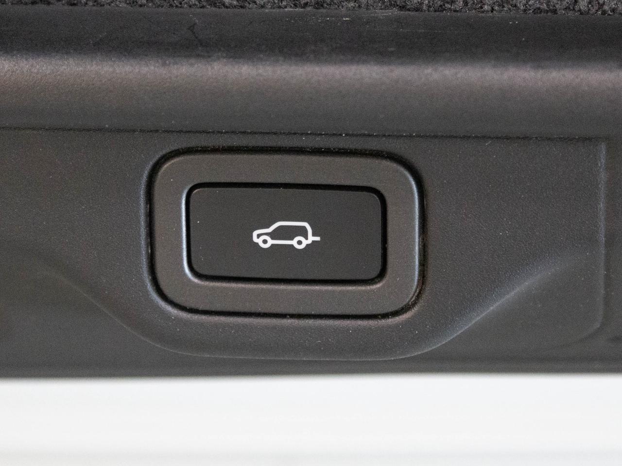 2022 Land Rover Range Rover P525 | AUTOBIOGRAPHY | 22"RIM | MERIDIAN | PANO Photo