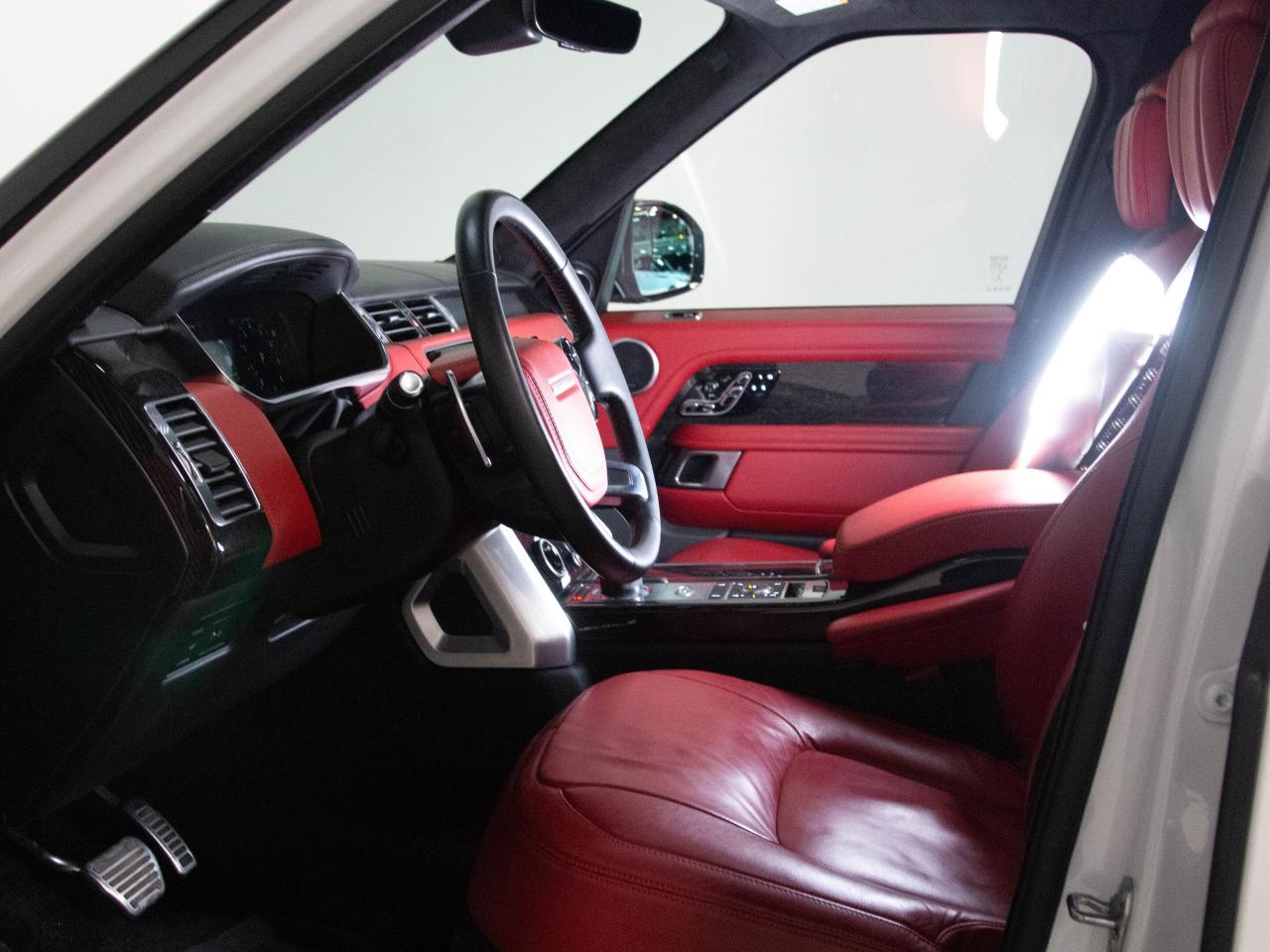 2022 Land Rover Range Rover P525 | AUTOBIOGRAPHY | 22"RIM | MERIDIAN | PANO Photo