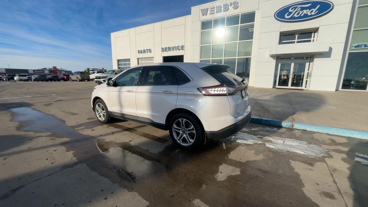 2017 Ford Edge TITANIUM 4dr  AWD Photo5