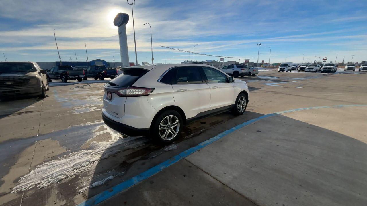 2017 Ford Edge TITANIUM 4dr  AWD Photo5