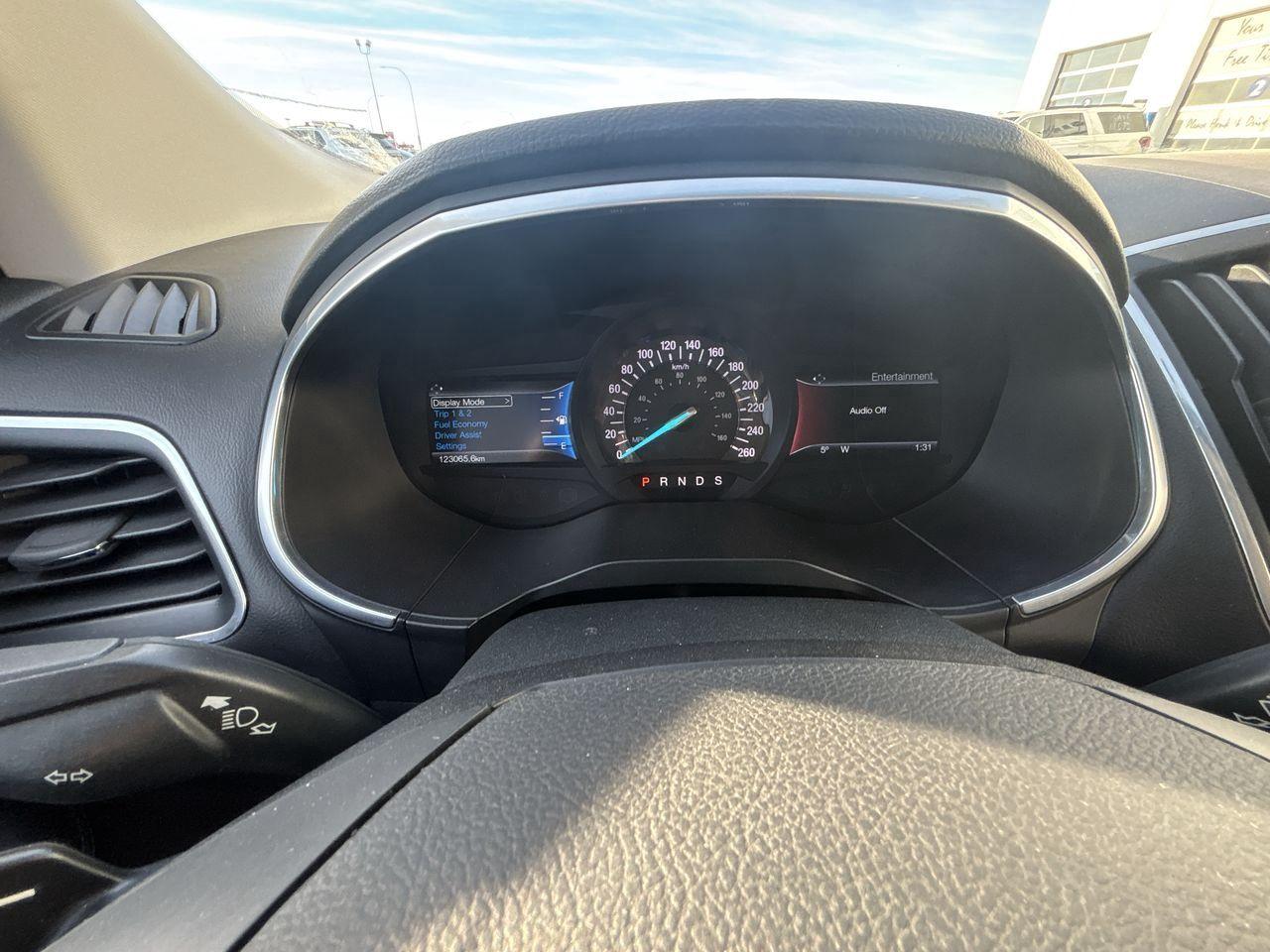 2017 Ford Edge TITANIUM 4dr  AWD Photo5