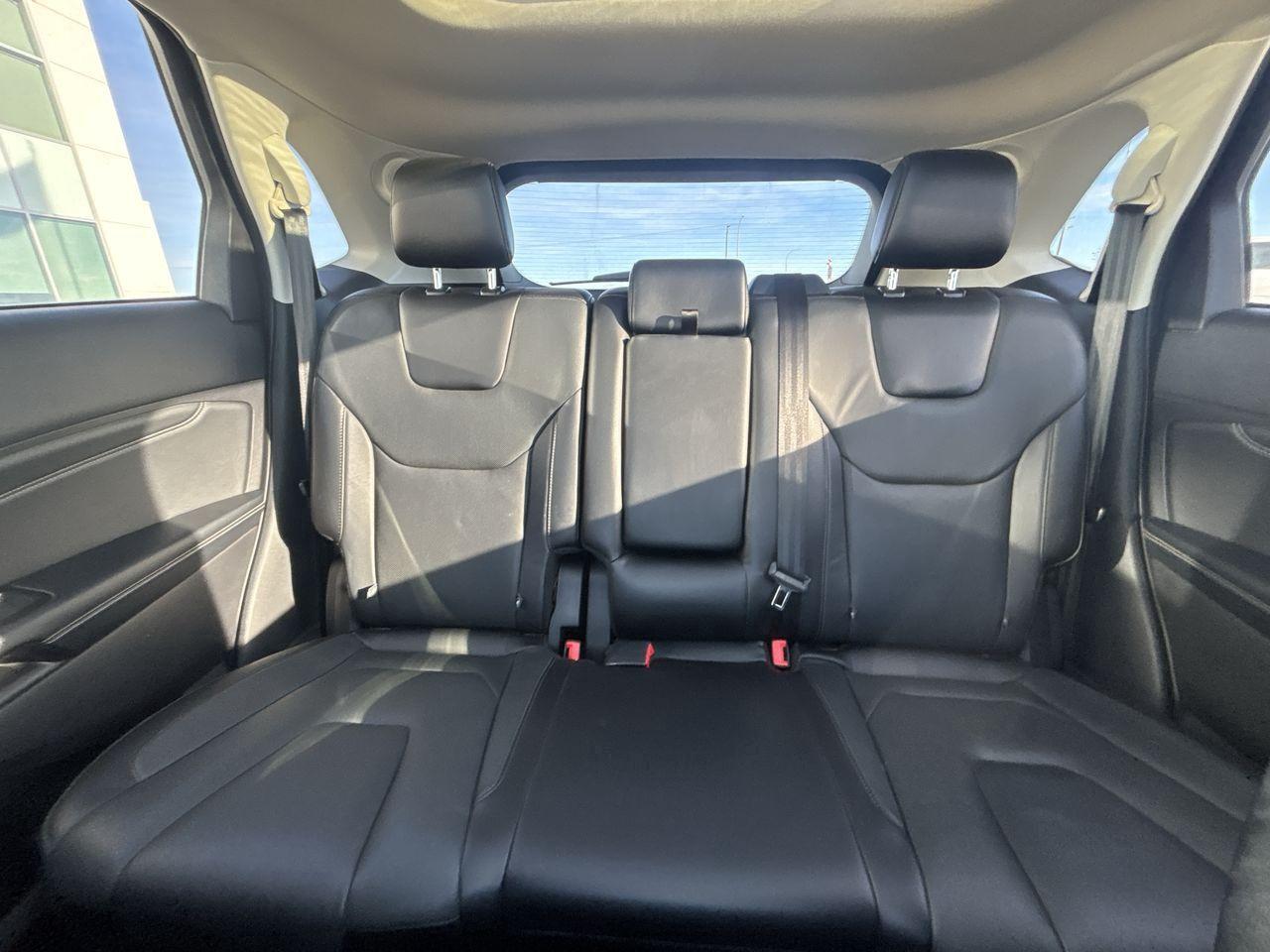 2017 Ford Edge TITANIUM 4dr  AWD Photo5