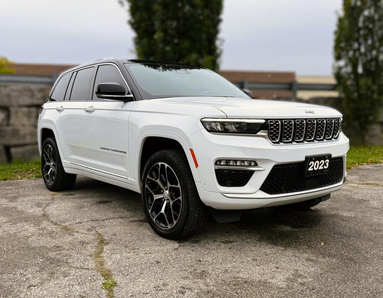 2023 Jeep Grand Cherokee 4xe Summit Reserve 4x4 | NAVIGATION | REMOTE START | Photo2