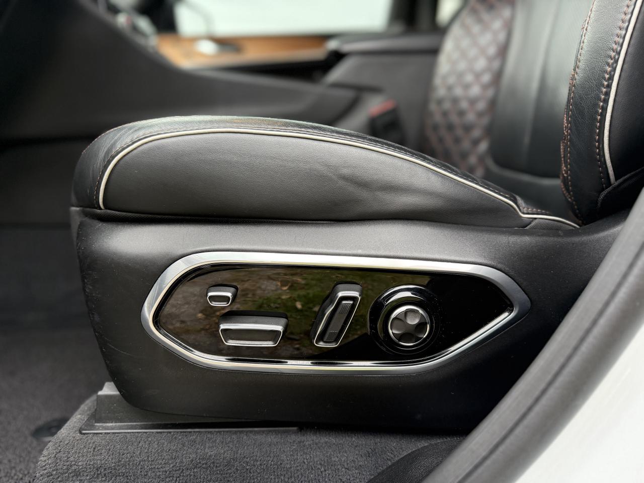 2023 Jeep Grand Cherokee 4xe Summit Reserve 4x4 | NAVIGATION | REMOTE START | Photo