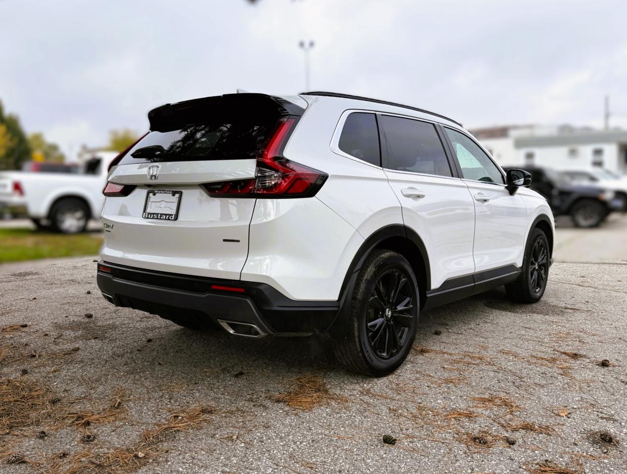 2025 Honda CR-V Hybrid Touring AWD | NAVIGATION | BOSE PREMIUM AUDIO | Photo4