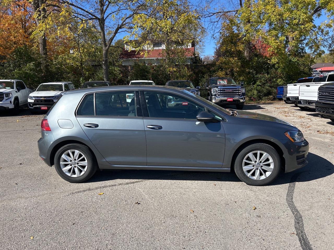 2016 Volkswagen Golf TSI TRENDLINE, CLEAN CARFAX, LOCAL TRADE! - Photo #5