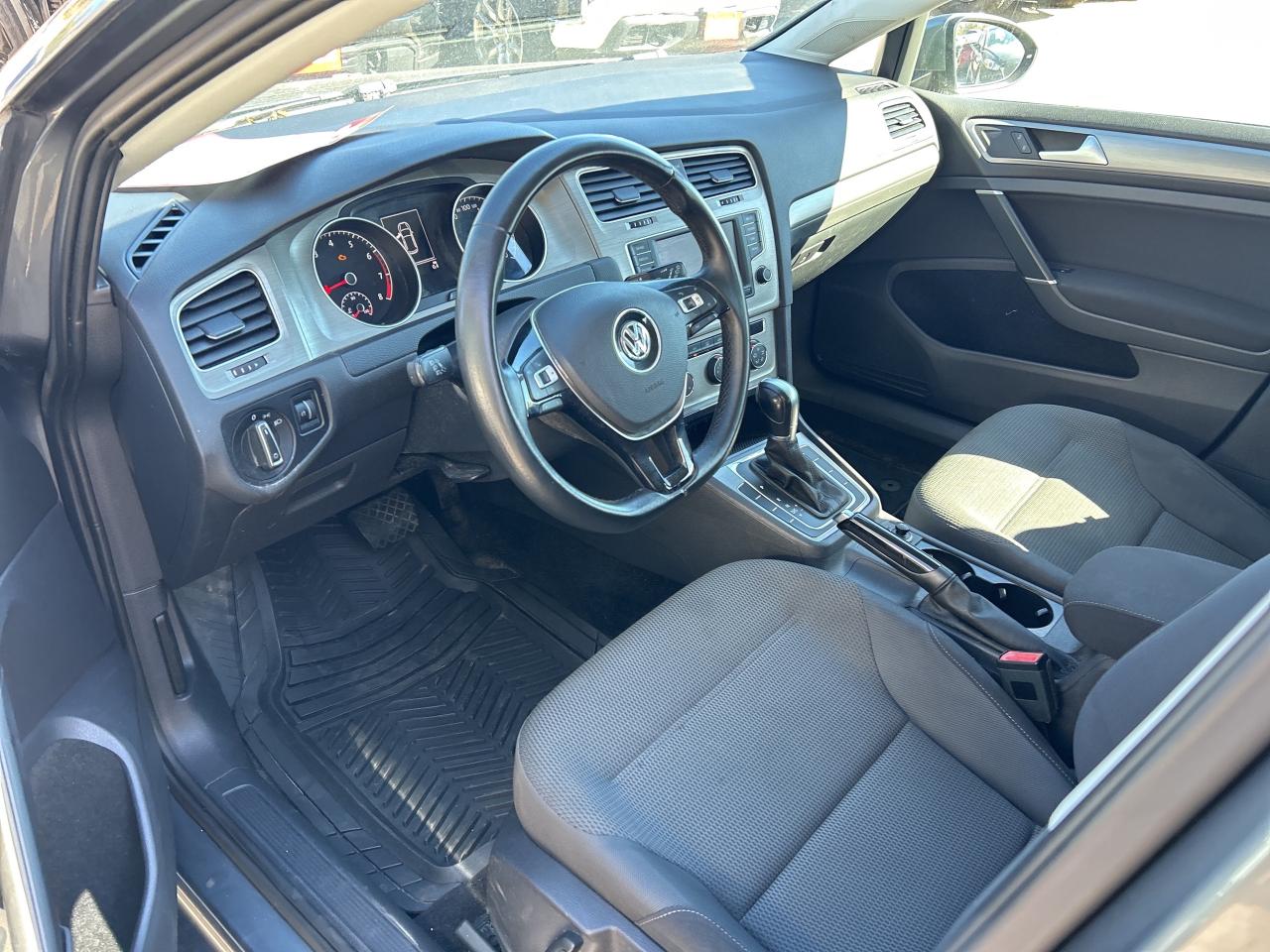 2016 Volkswagen Golf TSI TRENDLINE, CLEAN CARFAX, LOCAL TRADE! - Photo #14