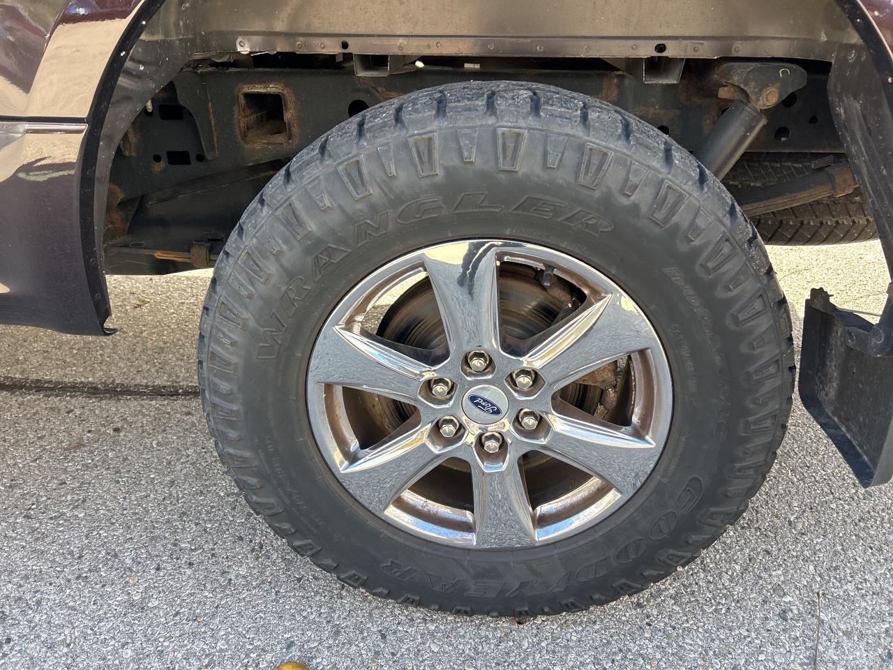 2019 Ford F-150 XLT, CLEAN CARFAX, REMOTE START, BACK UP CAMERA! - Photo #10