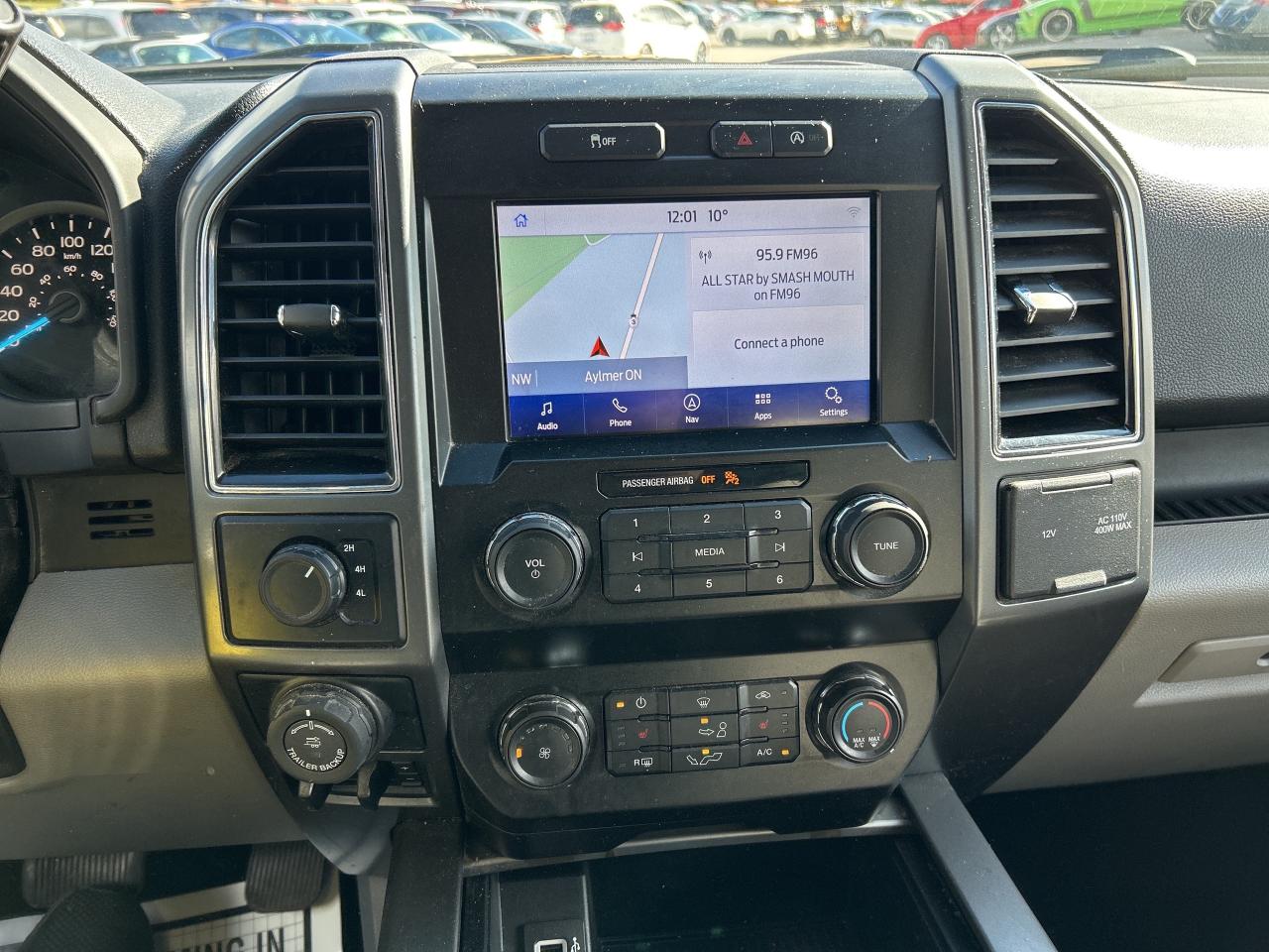 2019 Ford F-150 XLT, CLEAN CARFAX, REMOTE START, BACK UP CAMERA! - Photo #17