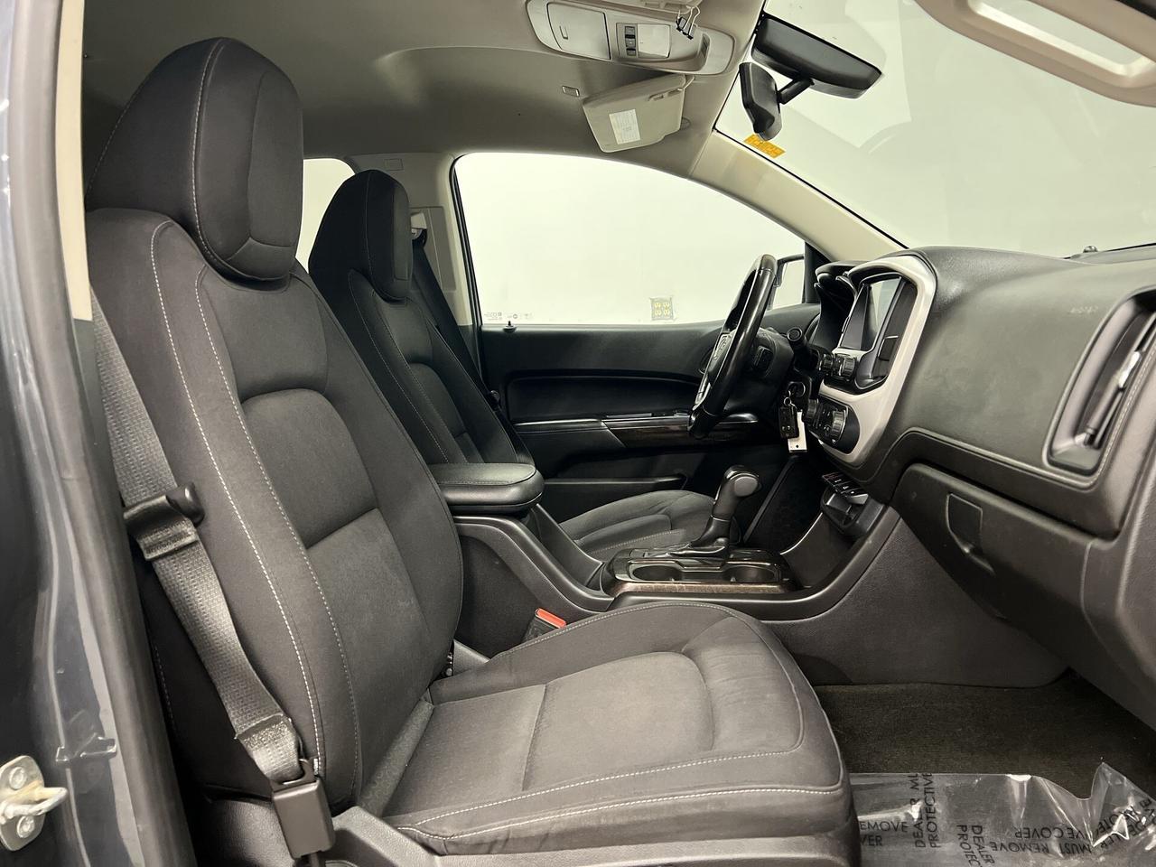 2017 GMC Canyon SLE 4X4 |ONLY 93,000KMS! |CREW | 3.6L V6 | CARPLAY Photo