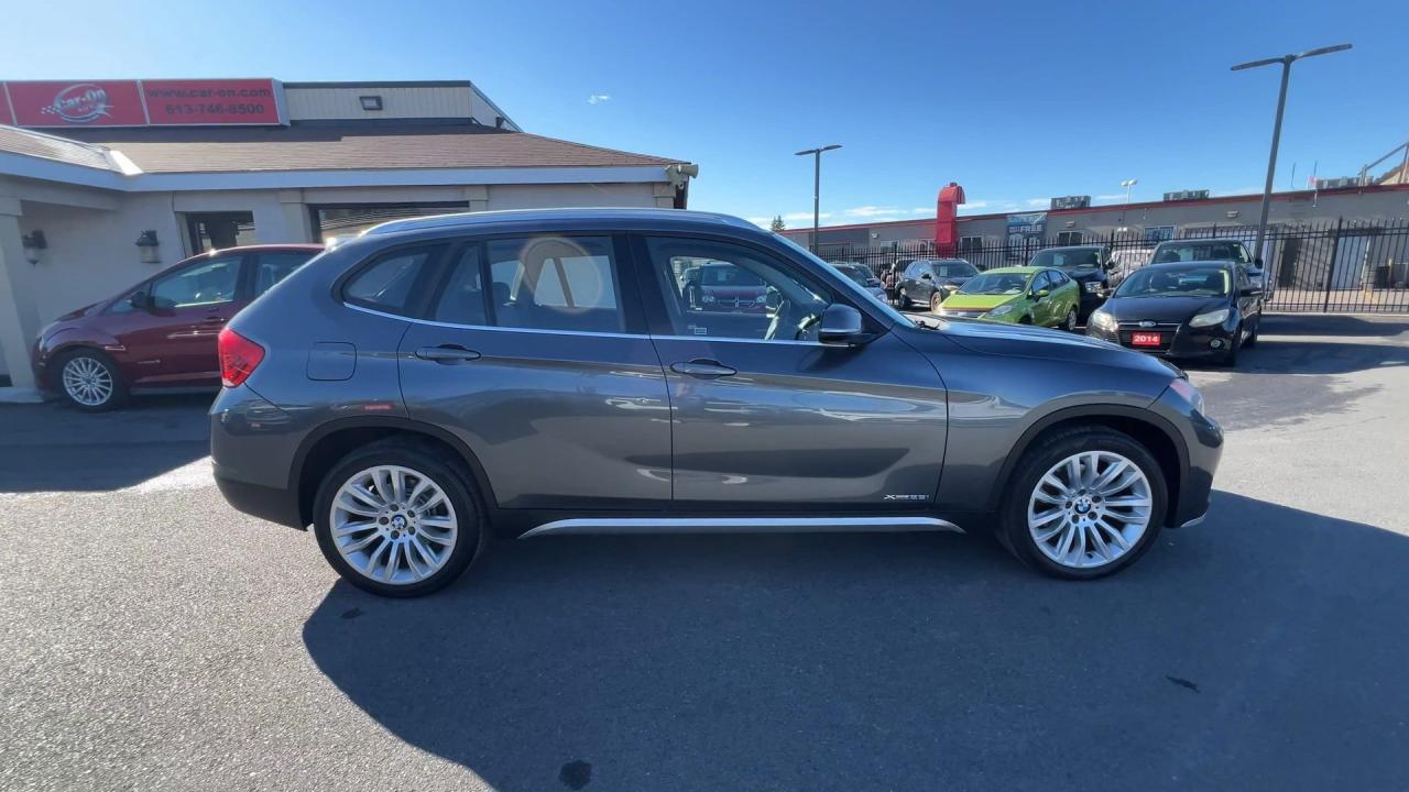 2015 BMW X1 AWD | PREMIUM PKG |HTD LEATHER |PANO ROOF | ALLOYS Photo
