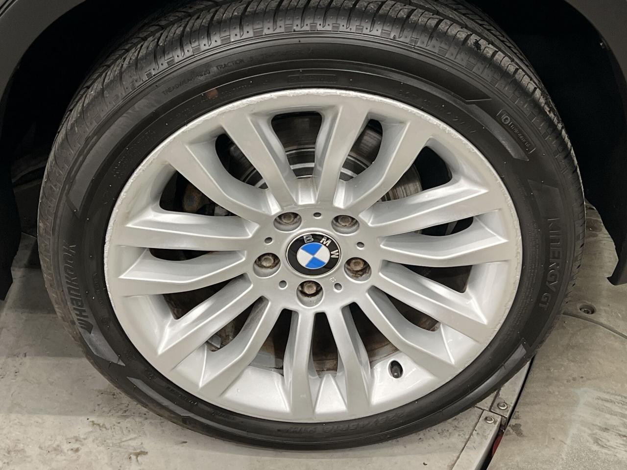 2015 BMW X1 AWD | PREMIUM PKG |HTD LEATHER |PANO ROOF | ALLOYS Photo