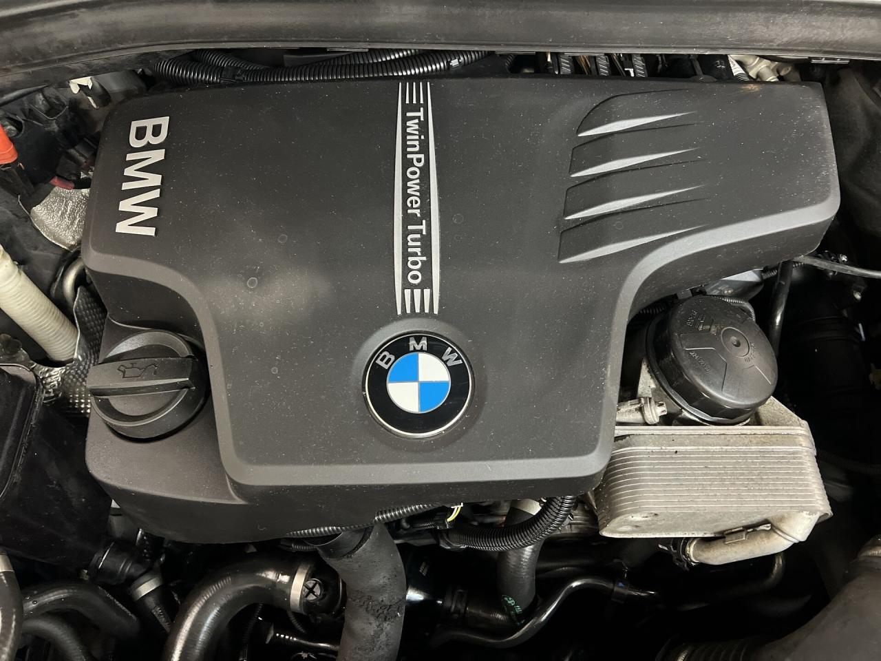 2015 BMW X1 AWD | PREMIUM PKG |HTD LEATHER |PANO ROOF | ALLOYS Photo