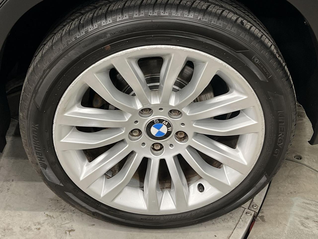 2015 BMW X1 AWD | PREMIUM PKG |HTD LEATHER |PANO ROOF | ALLOYS Photo