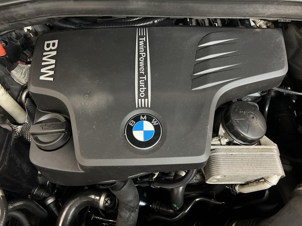 2015 BMW X1 AWD | PREMIUM PKG |HTD LEATHER |PANO ROOF | ALLOYS Photo