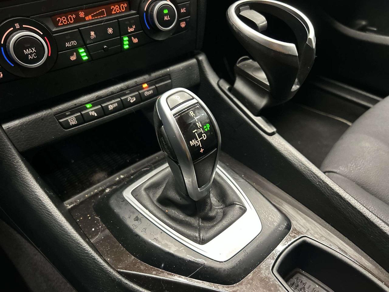 2015 BMW X1 AWD | PREMIUM PKG |HTD LEATHER |PANO ROOF | ALLOYS Photo